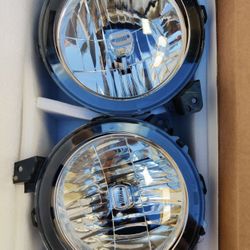 Jeep Gladiator/Wrangler OEM Headlights 