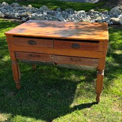 Antique Potbelly Bakers Table Flour Bins Pull Out Drawers Rolling Wheels Storage Kitchen Island Desk
