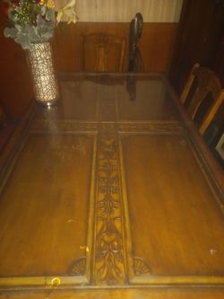 Table Chairs