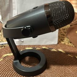 Blue Yeti Nano Usb Microphone 