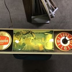 Collectible 1960’s Light Up Schaefer Beer Sign/clock 