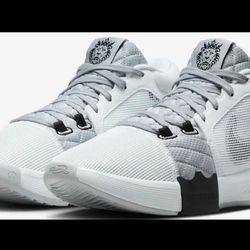 Nike Lebron Witness VIII Basketball Shoes 12