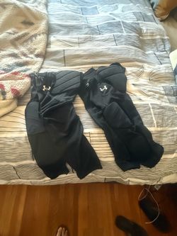 UnderArmour Youth integrated Football pants