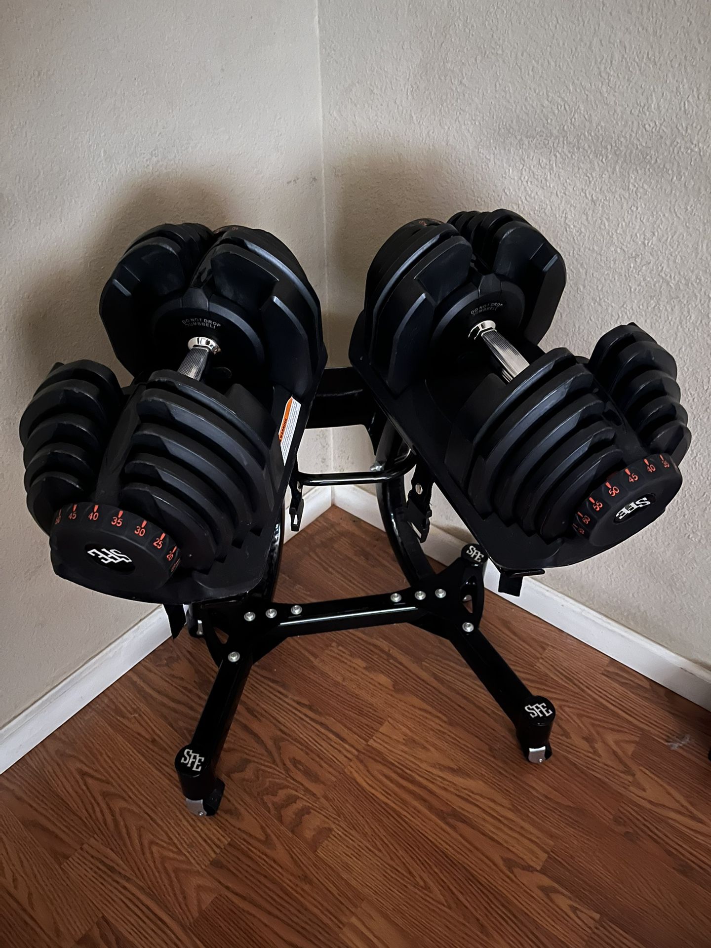 Dumbbell Adjustables 10 to 90 pounds