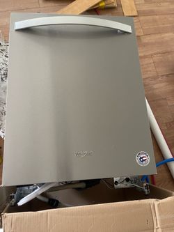 Dish washer