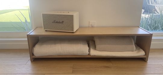 Low Wood Bookshelf / Storage Bench / TV Stand (Montessori Shelf)