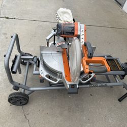 15 Amp 12in. Rigid Miter Saw With Saw Stand