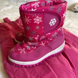 Pink Snow Girl Boots Size 13- Gently Used, Great Condition 