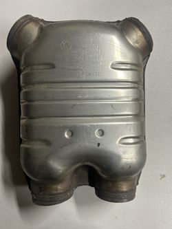 BMW OEM Boysen Exhaust Muffler Resonator 8 092 605