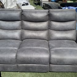 Power Recliner Couches 