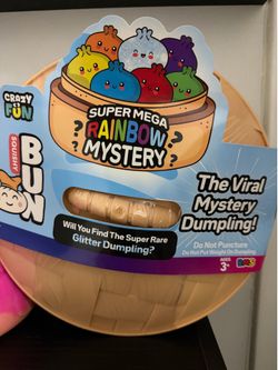 Crazy Fun Super Mega Rainbow Mystery Squishy