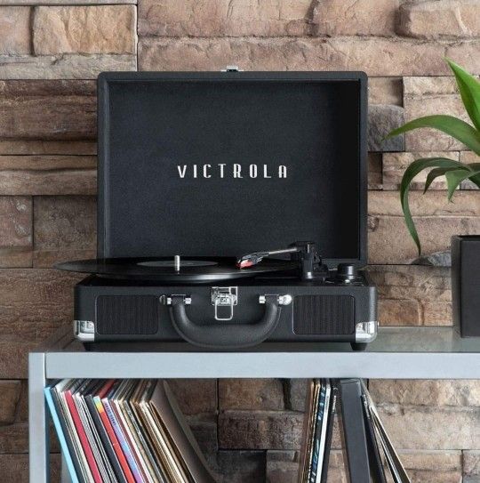 Victrola Vintage 3-Speed Bluetooth Portable #1096