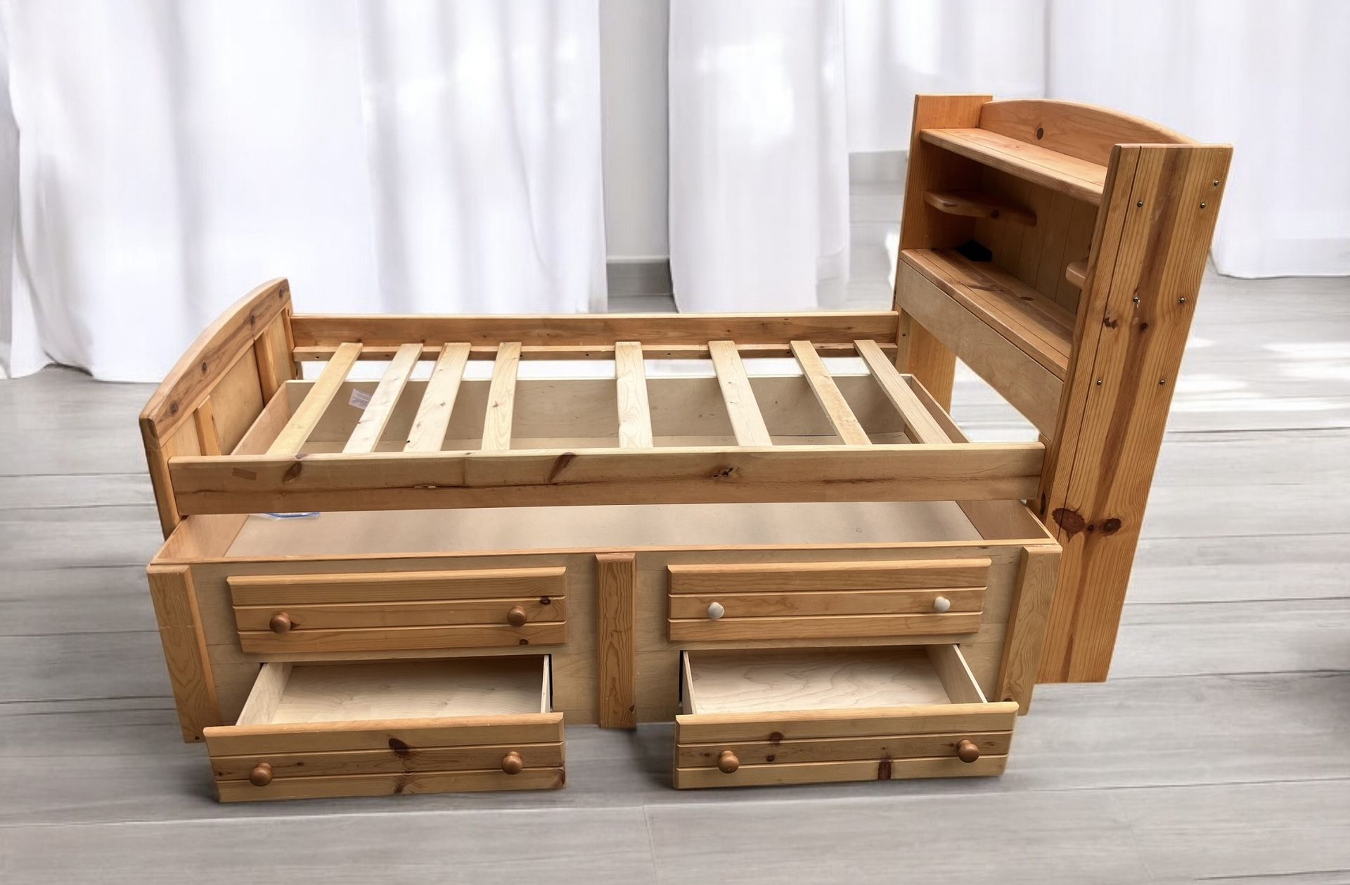 Twin Captains Trundle Bed
