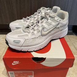 Nike P-6000 Platinum Size 5.5Y