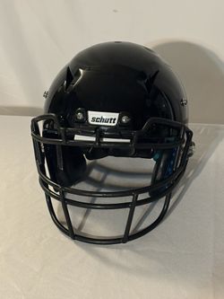 Schutt Football Helmet – Adult Medium – Recertified Through 2025