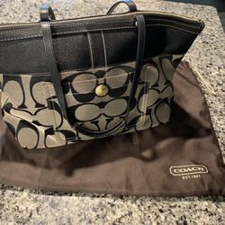 Coach Tote