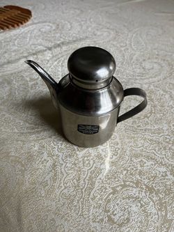Stainless Steel Oil Dispenser