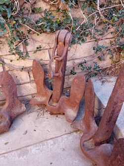 Pacific Ocean Anchors 1900s Treasure