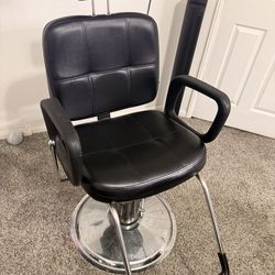Barber chair in great condition