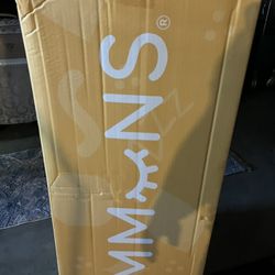 Brand New!!! Queen 7 Inch Simmons Gel Foam Mattress 