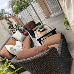 6pc Sunbrella Patio Set/Outdoor Furniture/conversation Set/Cash Only 