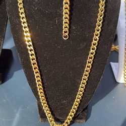 Stainless Steel Necklace & Bracelet Set with soccer ball pendent 