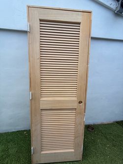 Solid Pine Louvered Door – 28” x 80”