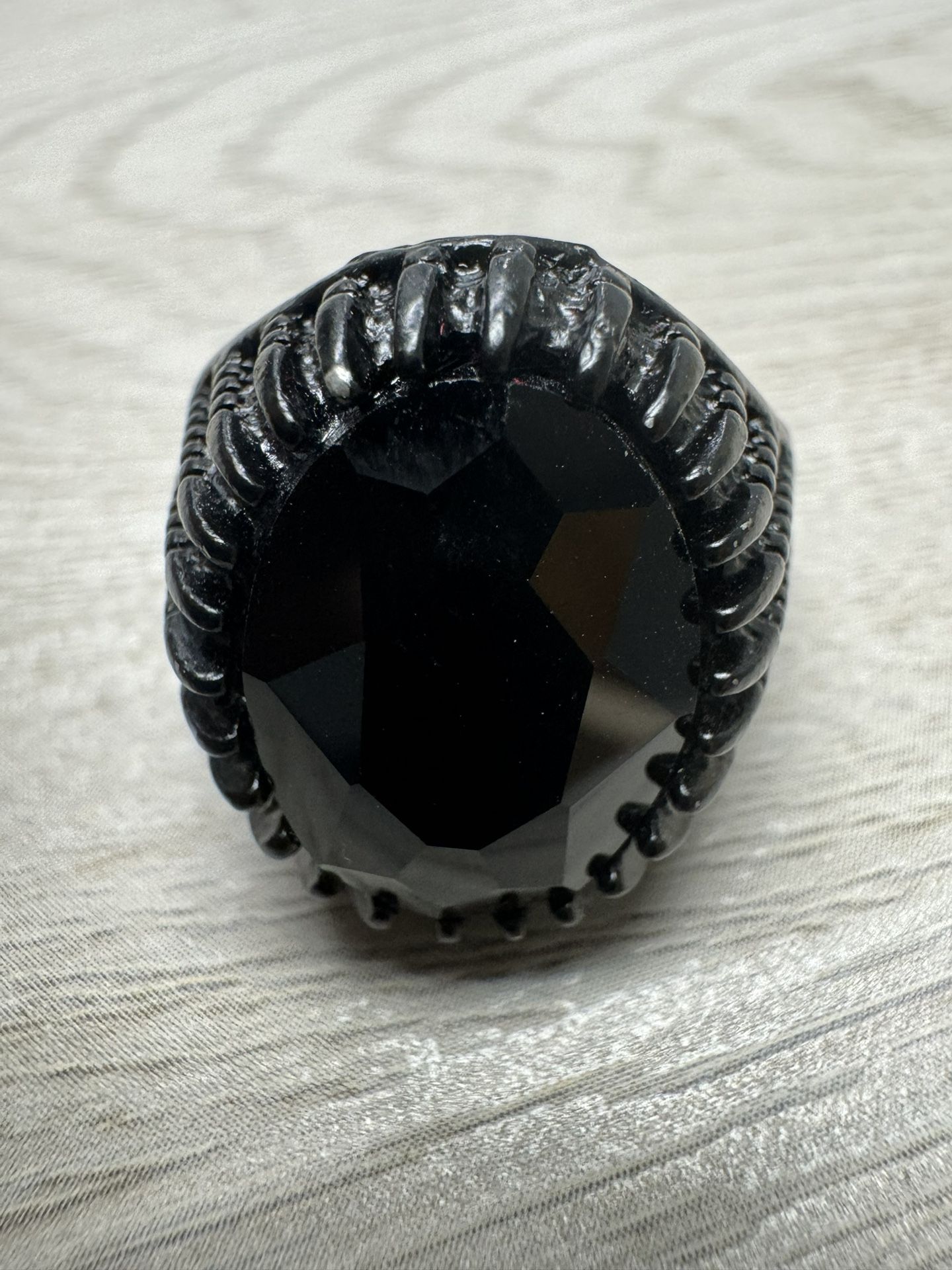 Unique Men's Ring with Stunning Onyx Stone β Must See!