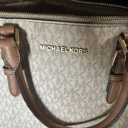 Michael Kors handbag 
