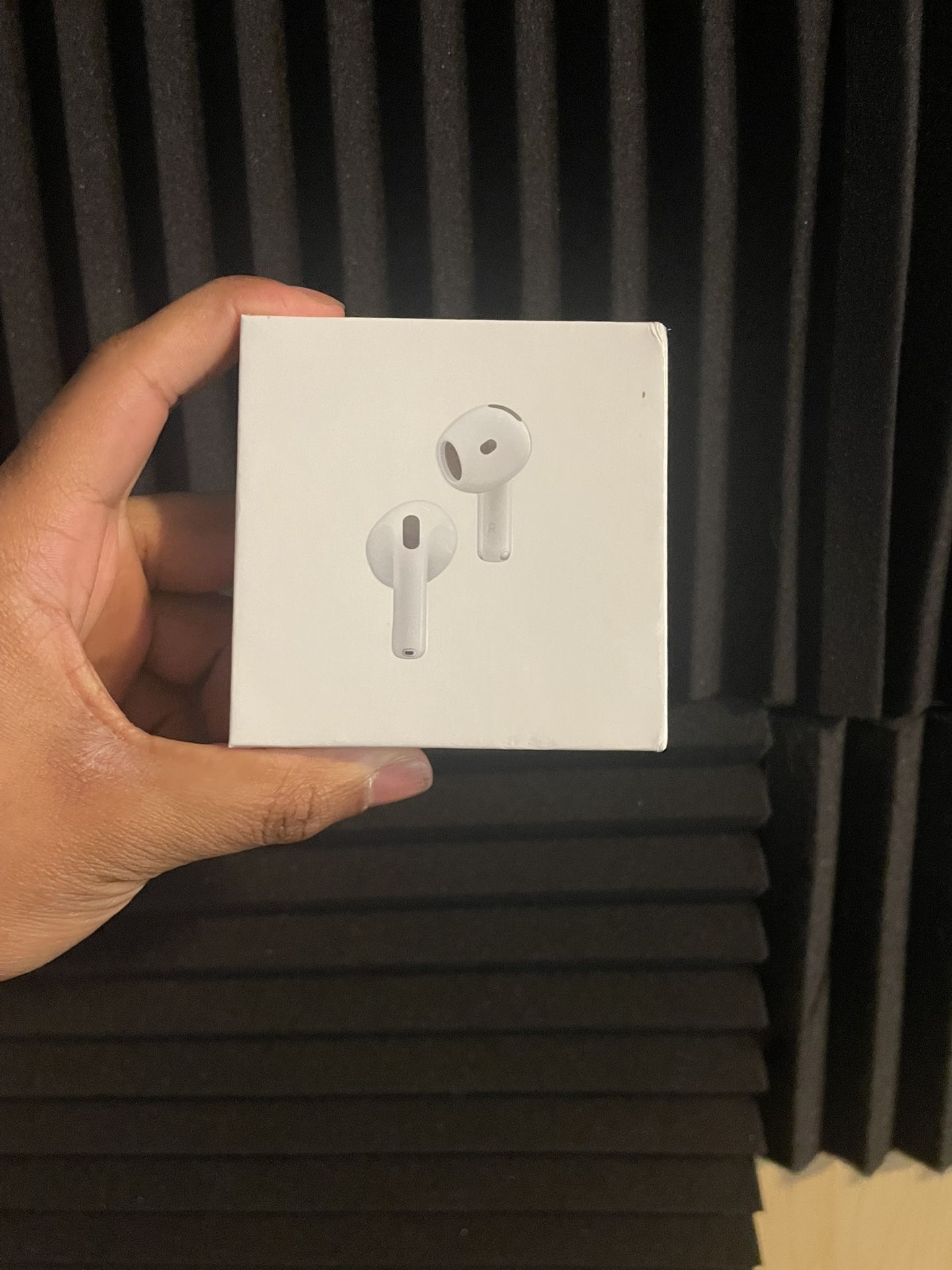 AirPod 4 ANC
