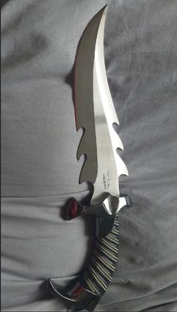 Gil Hibben Raptor (Mortal Kombat)