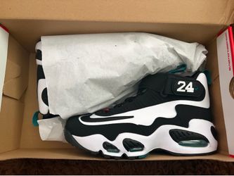 Brand New Nike Air Griffey Size 7