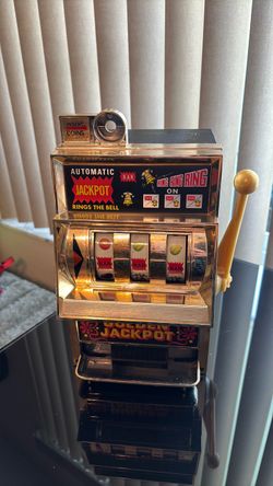 Vintage Waco golden jackpot mini slot machine in Bank