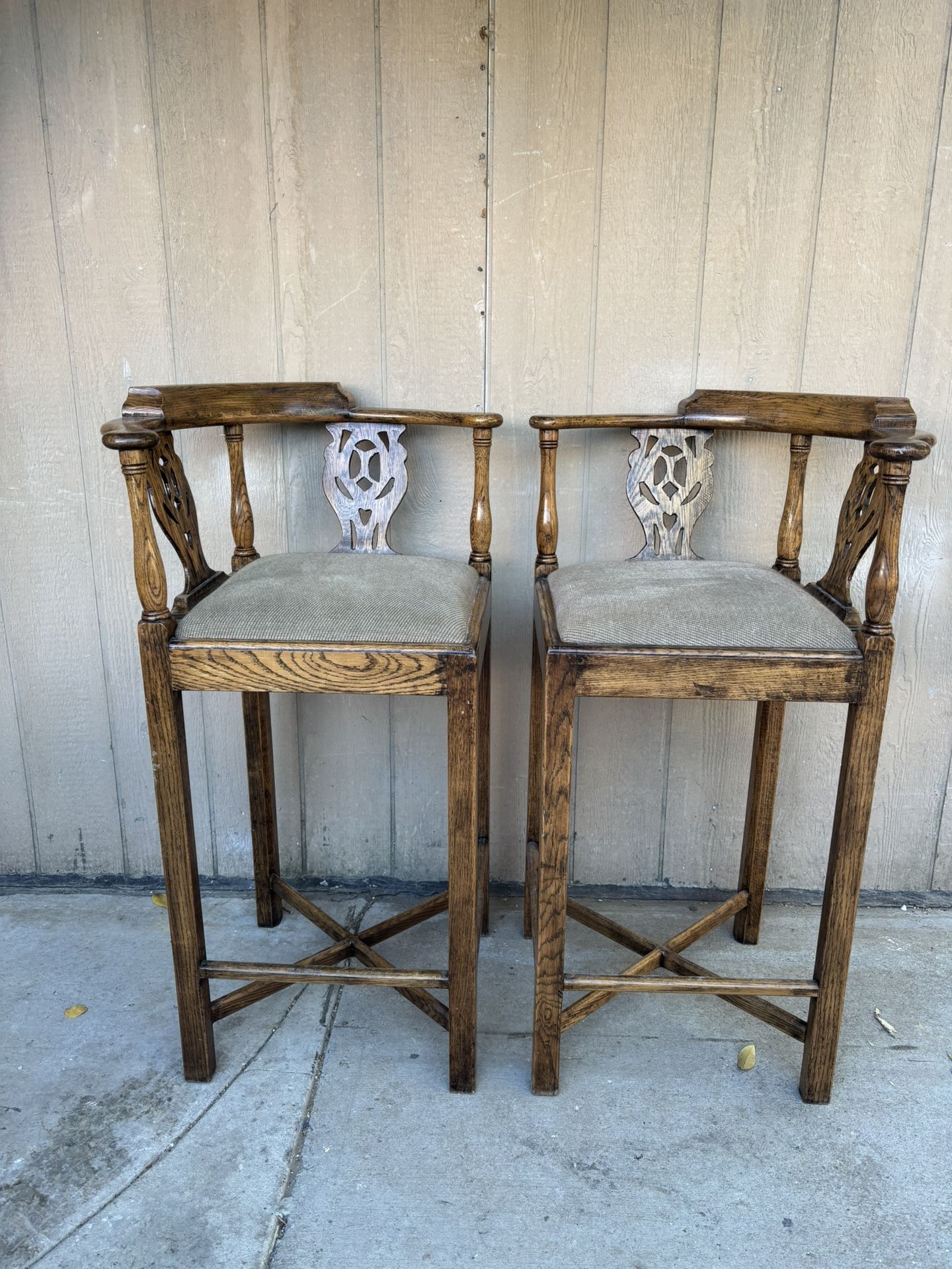 Gorgeous pair of Bar stools