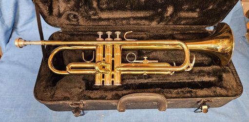 ETUDE TRUMPET WITH PADDED CASE