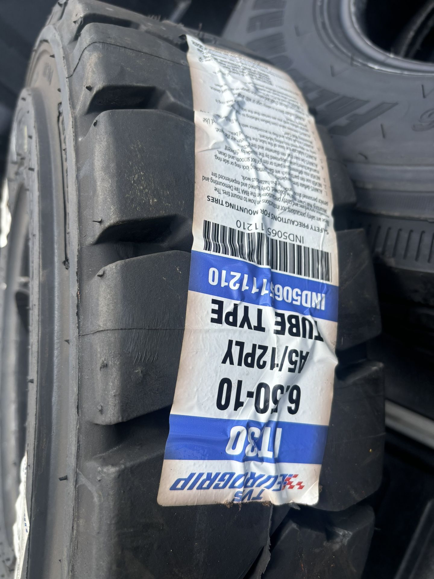 2 Forklift Tires With Tubes 6.50-10 $220