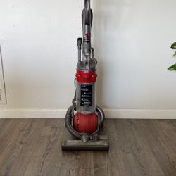 Dyson DC25