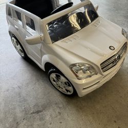 Mercedes Benz Kids Car