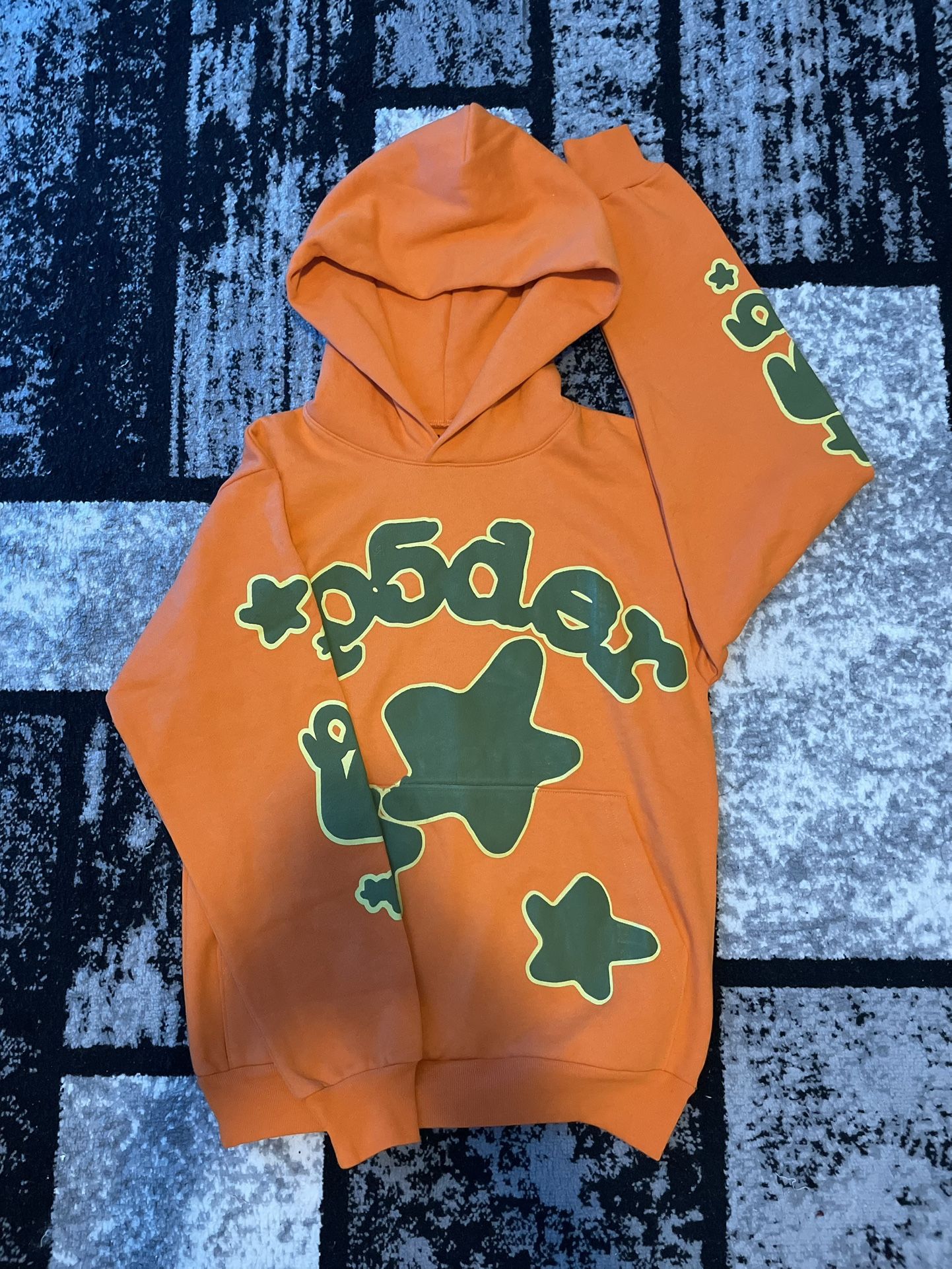 Sp5der WorldWide X Young Thug Orange Beluga Hoodie NEW Size small