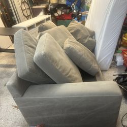 Free Couch Excellent Condition