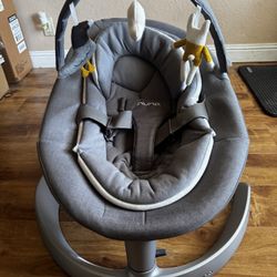 Nuna LEAF™ grow Baby Seat (Very Lightly Used) - $150 (OBO)