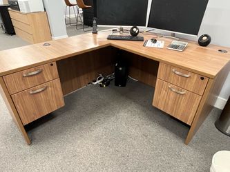 L shaped Computer / Office desk