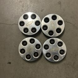 Chevy Hubcaps 