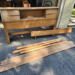 MidCentury Captains Bed (FULL SIZE)