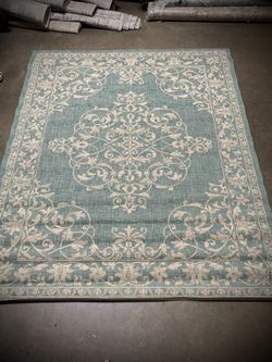 8x10 Outdoor Rug