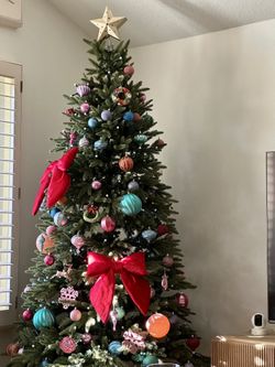 Balsam Hill Christmas Tree 7.5ft