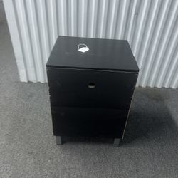 3 Pull Out Drawers  Dresser 