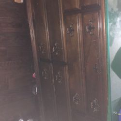 Wood Dresser
