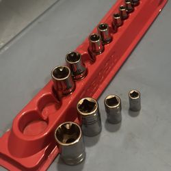 Snap-on Tools 13 pc Combination Drive TORX® Shallow Socket Set (E4-E24)