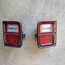 Jeep JK Unlimited Stock Taillights